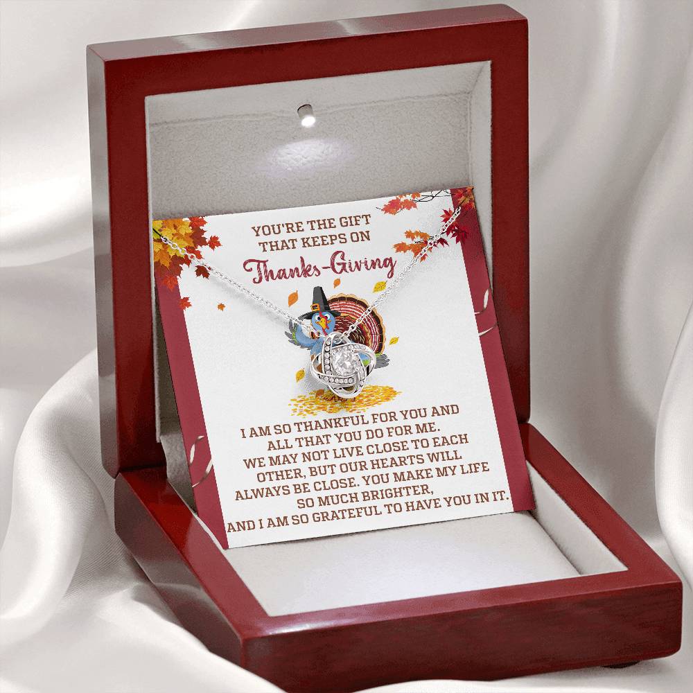 Thanksgiving Love Knot Necklace – A Timeless Jewelry Gift For Women, Mothers, And Soulmates To Show Appreciation And Cherish The Special Connection You Share
