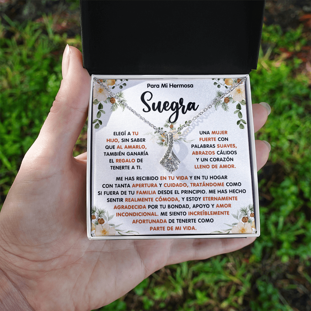 Regalo De Navidad Para Mi Suegra, Amor De Mis Amores, Un Regalo Unico Para El Amor De Mi Vida - Alluring Beauty Necklace - SUEG_BR2_NLNM10_1